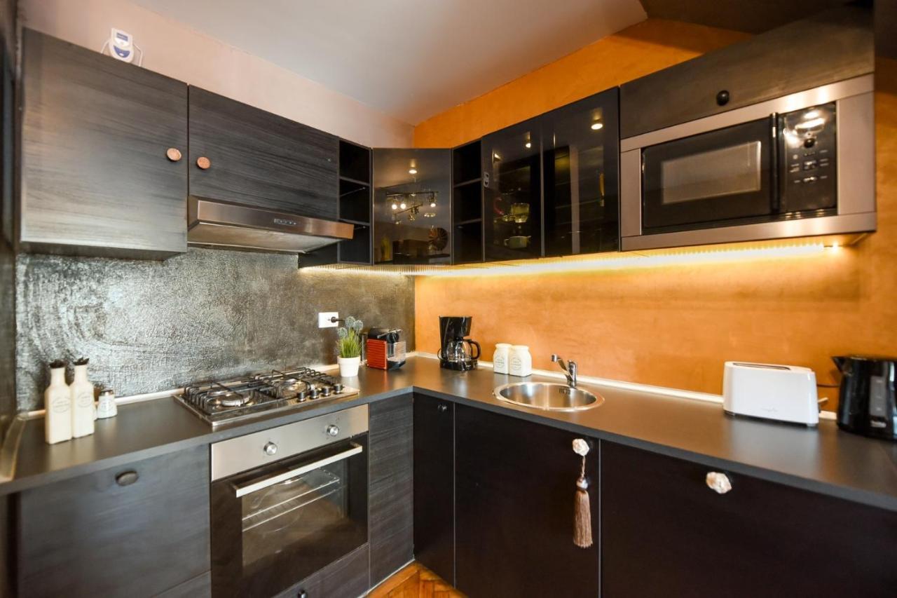 Ferienwohnung Spectacular Views & Modern Comfort: Your Dream Duplex In Central Bukarest Exterior foto